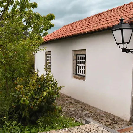 Casa De Lamas * カベセイラス・デ・バスト
