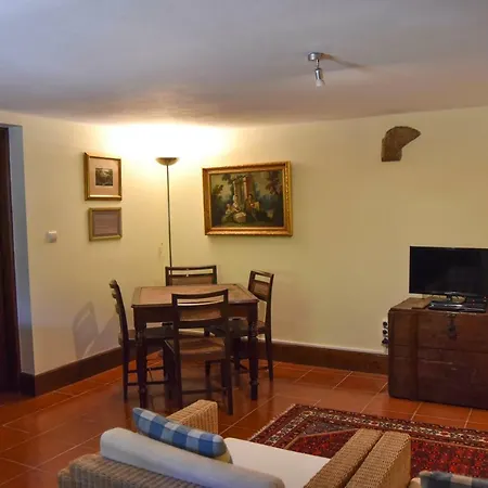 Casa De Lamas カベセイラス・デ・バスト
